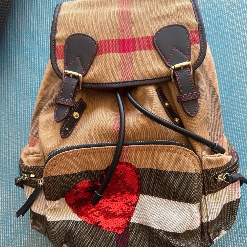 Burberry rucksack - Picture 3 of 8